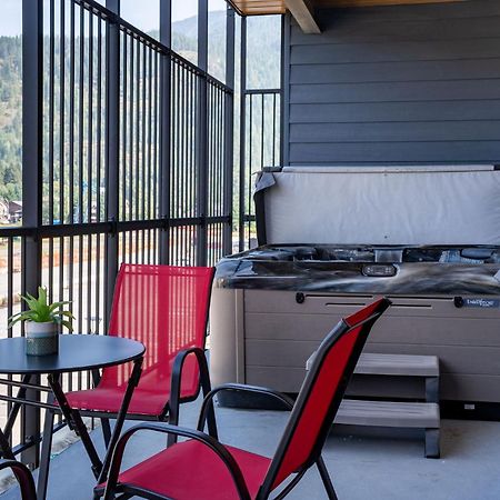 Alpine Haven By Revelstoke Vacations Appartement Buitenkant foto