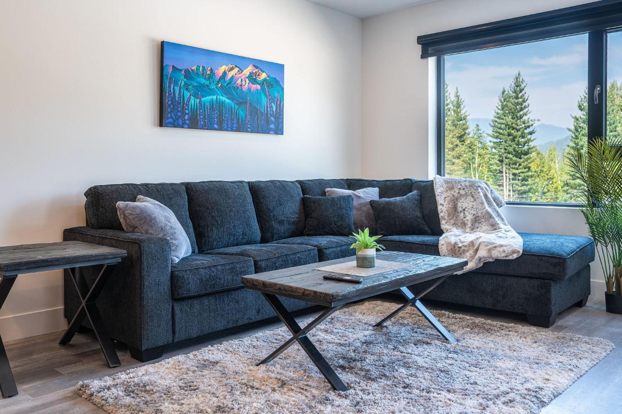 Alpine Haven By Revelstoke Vacations Appartement Buitenkant foto